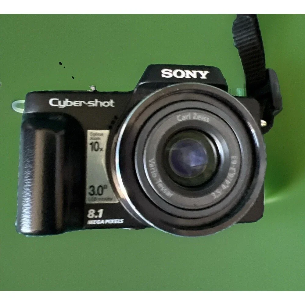 Sony CyberShot DSC-H10 8.1 MP Digital Still Camera Black Tested - No Charger